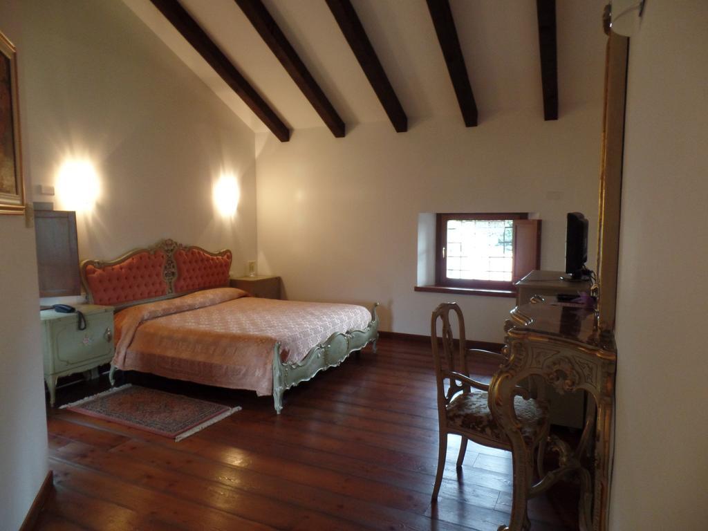 Agriturismo Il Vagabondo Villa Buttrio Room photo